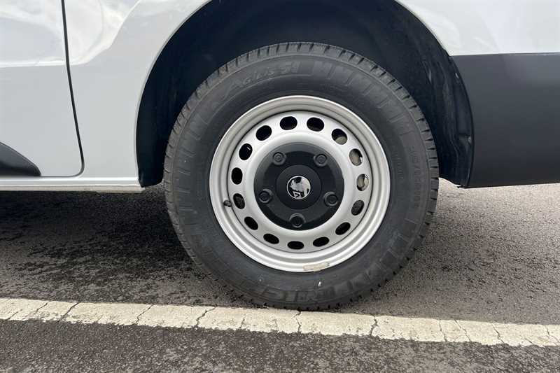 Used Vauxhall Vivaro 2024 for sale - 76503532: Photo 11