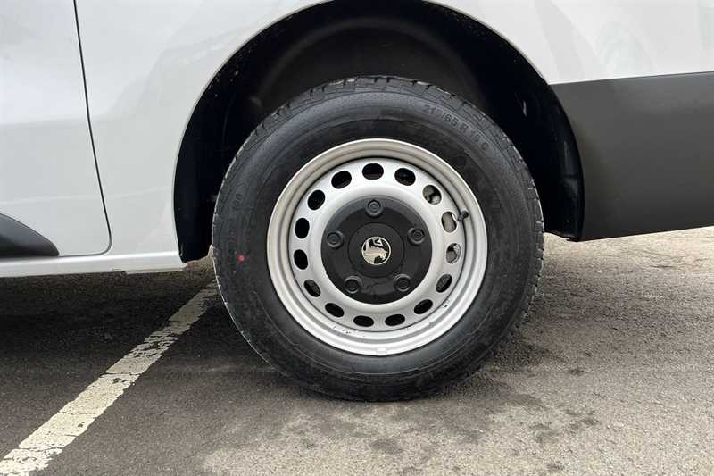 Used Vauxhall Vivaro 2025 for sale - 76930709: Photo 11