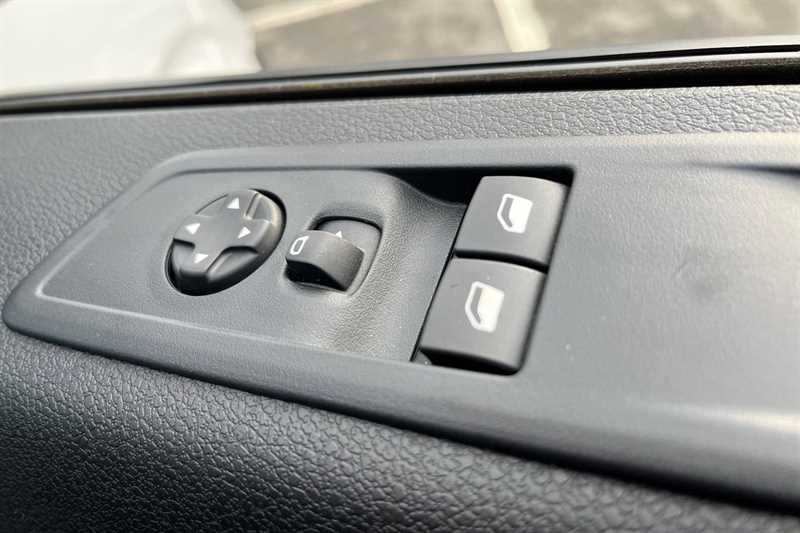 Used Vauxhall Vivaro 2025 for sale - 76930709: Photo 16