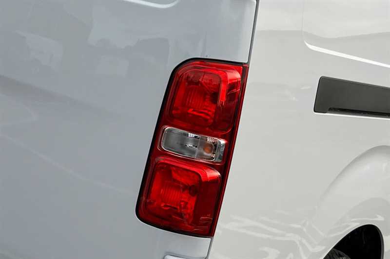 Used Vauxhall Vivaro 2025 for sale - 76930709: Photo 32