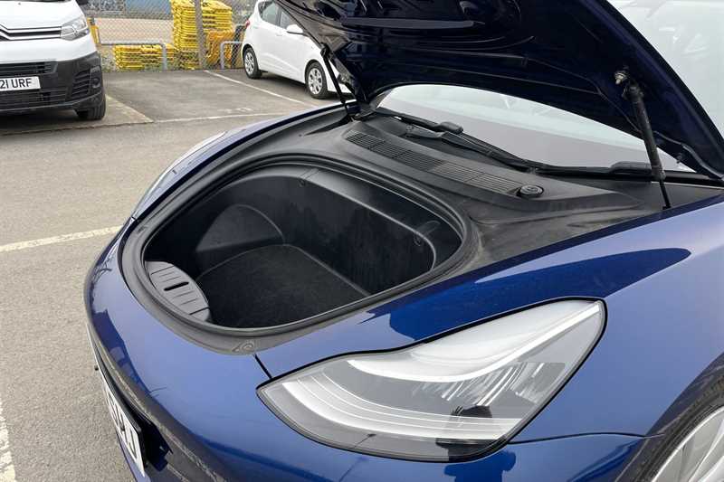 Used Tesla Model 3 2019 for sale - 77828377: Photo 39