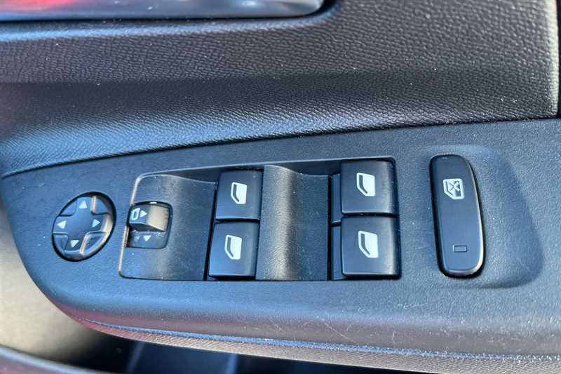 Used Vauxhall Corsa 2022 for sale - 76503974: Photo 16