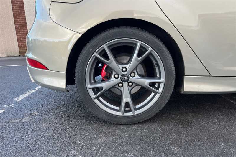 Used Ford Focus for sale - 76828843: Photo 11