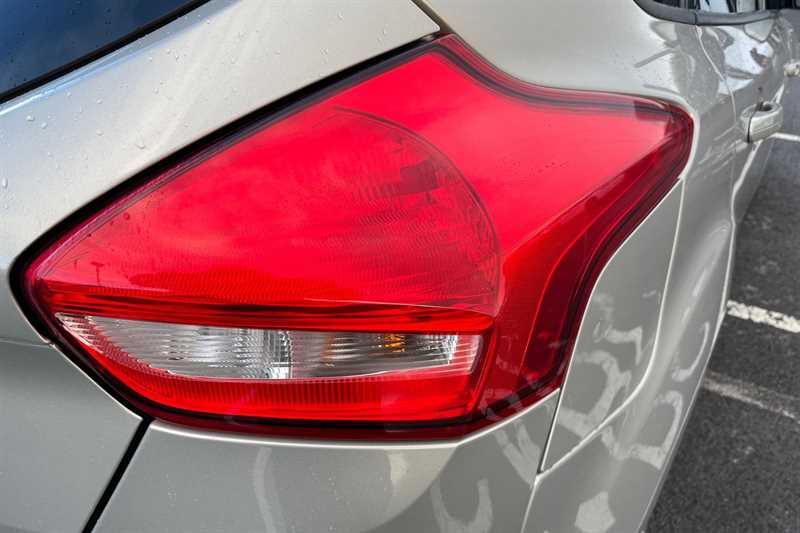 Used Ford Focus for sale - 76828843: Photo 32