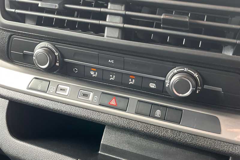 Used Vauxhall Vivaro 2026 for sale - 77554618: Photo 15