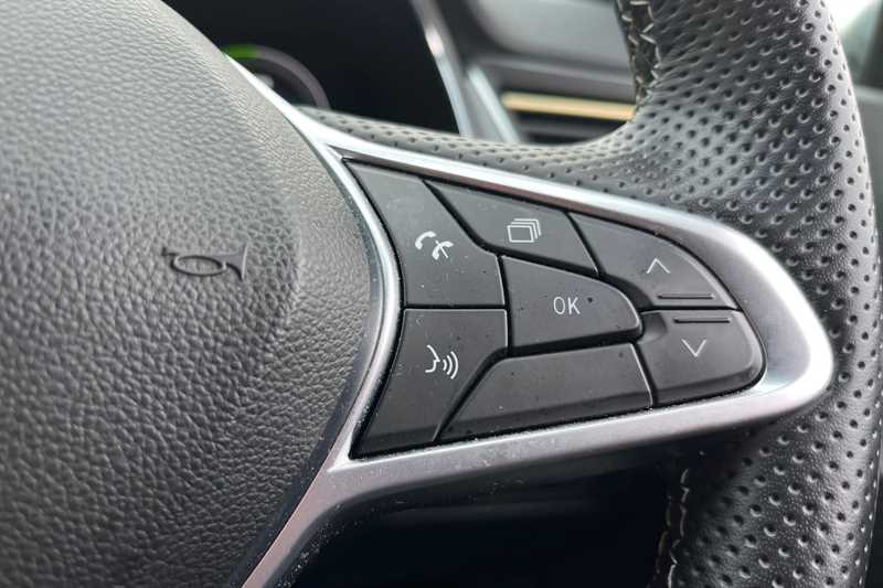 Used Renault Captur 2023 for sale - 76955933: Photo 22