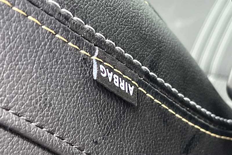 Used Renault Captur 2023 for sale - 76955933: Photo 39