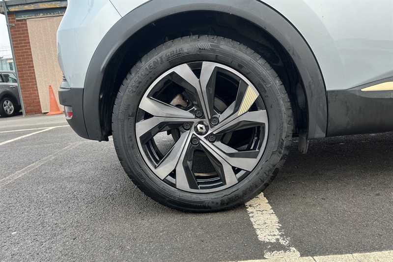 Used Renault Captur 2023 for sale - 76955933: Photo 9