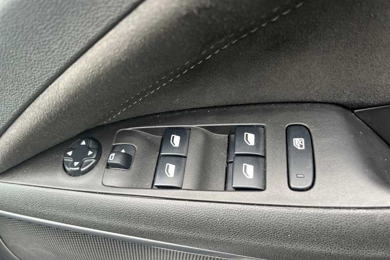 Used Vauxhall Crossland 2021 for sale - 76529489: Photo 16