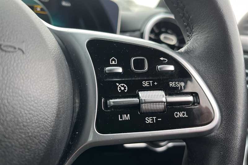 Used Mercedes-Benz A-Class 2018 for sale - 77362271: Photo 22