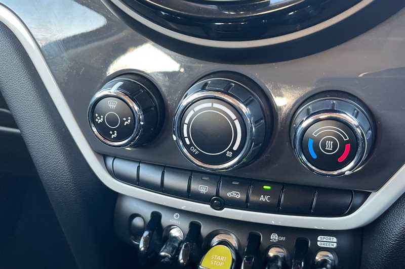 Used MINI Countryman 2018 for sale - 76747376: Photo 15