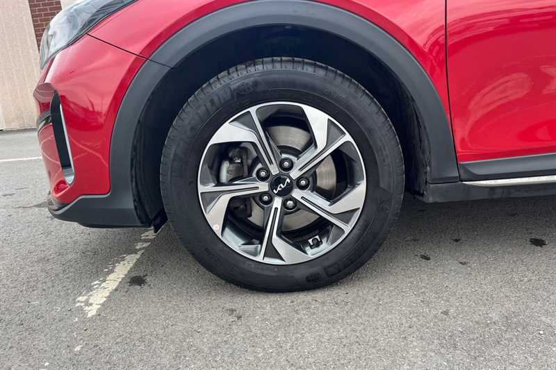 Used Kia XCeed 2023 for sale - 77894870: Photo 12