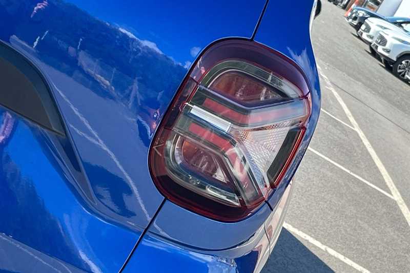 Used Dacia Duster 2022 for sale - 75917124: Photo 32