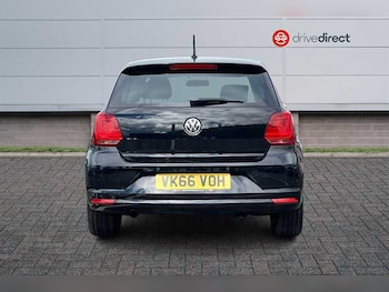 Used Volkswagen Polo 2016 for sale - 79398224: Photo
