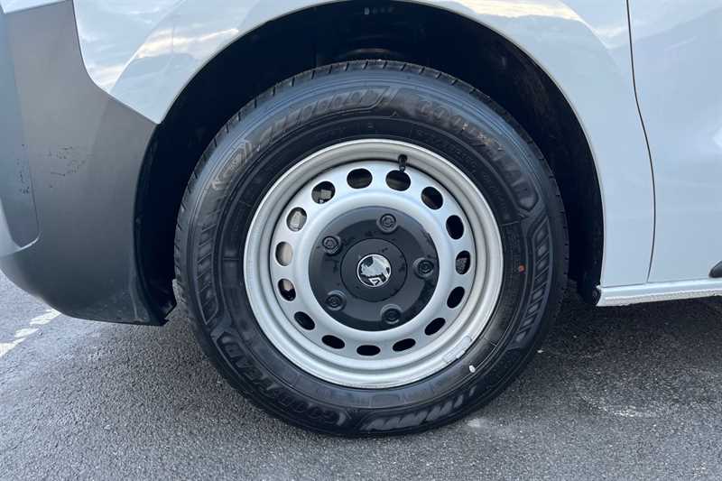 Used Vauxhall Vivaro 2024 for sale - 77362506: Photo 12