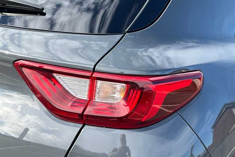 Used Kia Stonic 2023 for sale - 76529440: Photo 32