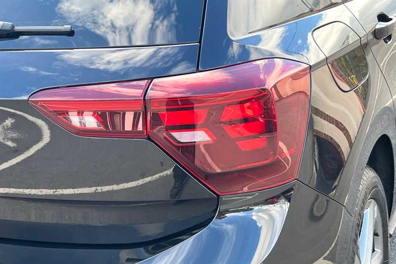 Used Volkswagen Polo 2023 for sale - 76488941: Photo 32