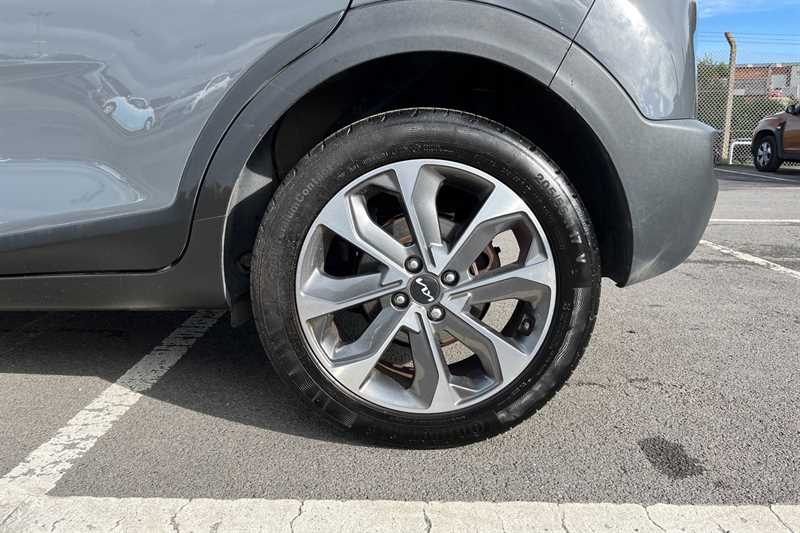 Used Kia Stonic 2023 for sale - 76447939: Photo 10