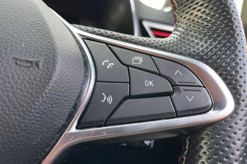 Used Renault Clio 2020 for sale - 76955689: Photo 22