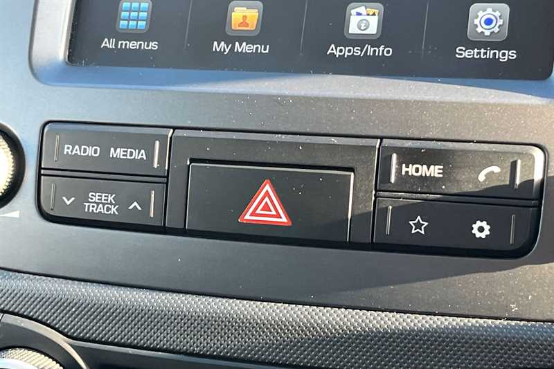 Used Hyundai i10 2018 for sale - 76943626: Photo 19