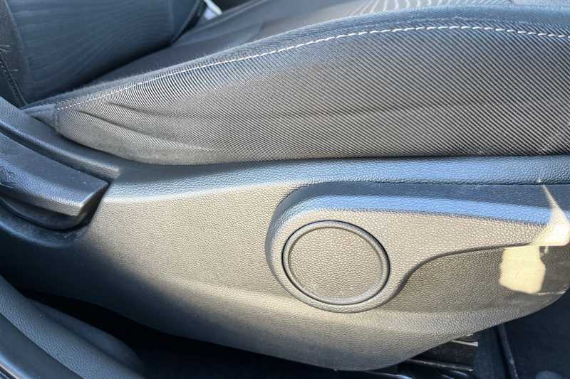 Used Hyundai i10 2018 for sale - 76943626: Photo 26