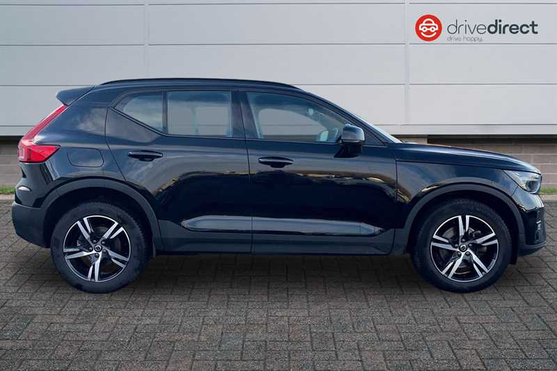 Used Volvo XC40 2022 for sale - 77295459: Photo 2