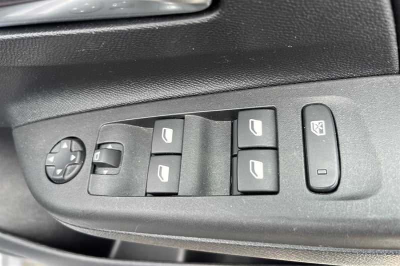 Used Vauxhall Corsa 2023 for sale - 76525493: Photo 16