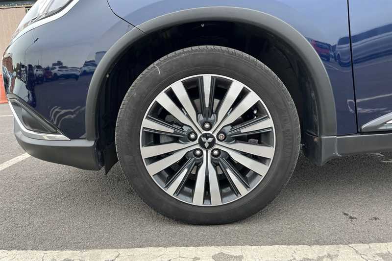 Used Mitsubishi Outlander 2020 for sale - 76448391: Photo 11