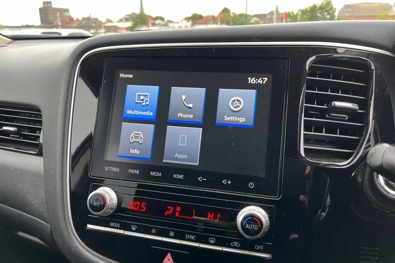 Used Mitsubishi Outlander 2020 for sale - 76448391: Photo 17