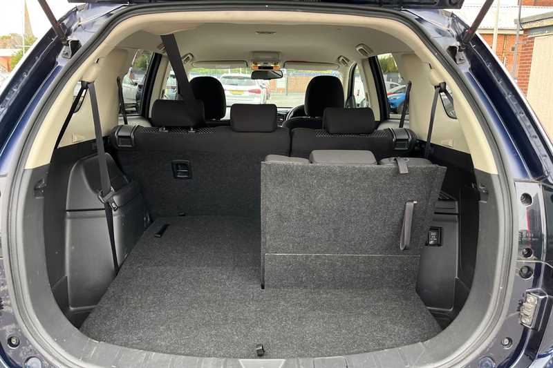 Used Mitsubishi Outlander 2020 for sale - 76448391: Photo 25