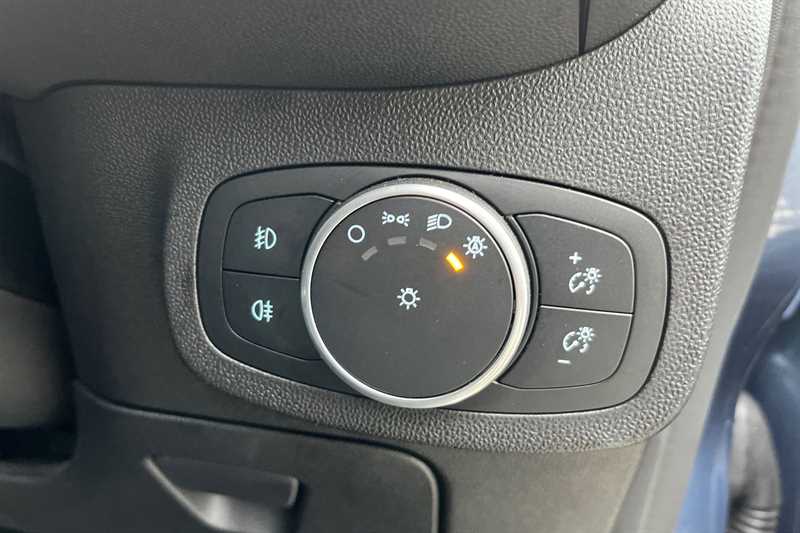 Used Ford Fiesta 2019 for sale - 76852089: Photo 40