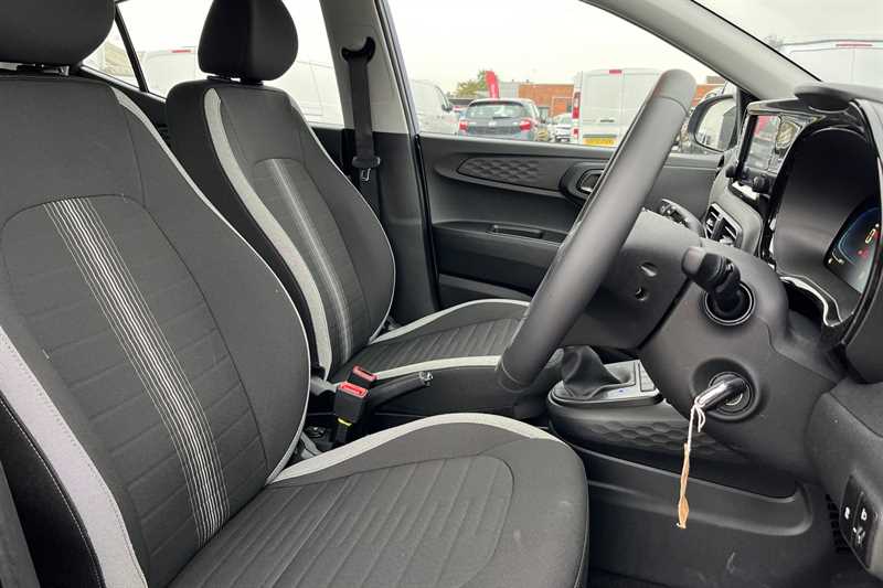 Used Hyundai i10 for sale - 77864155: Photo 23