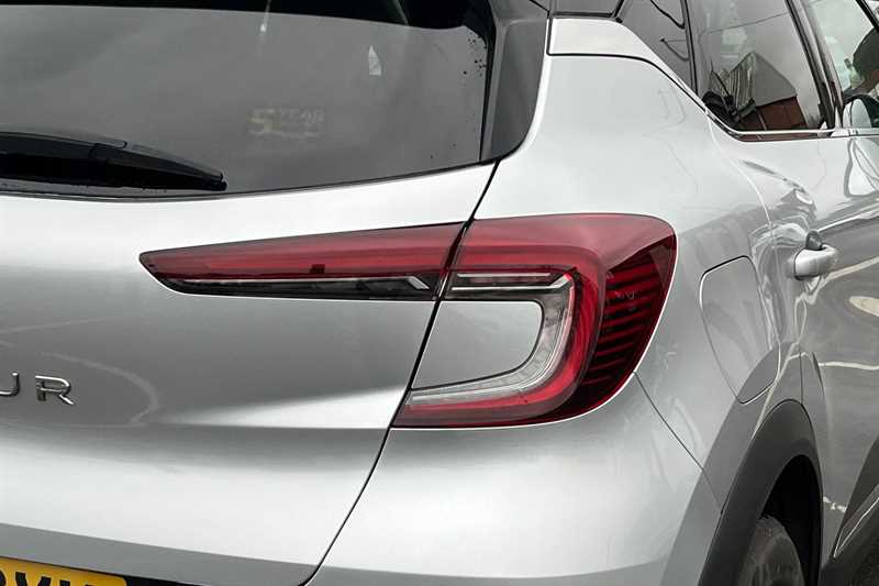 Used Renault Captur 2020 for sale - 77562163: Photo 32