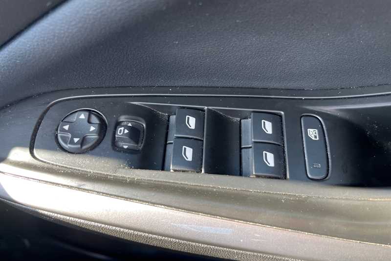 Used Vauxhall Grandland 2023 for sale - 78189254: Photo 16