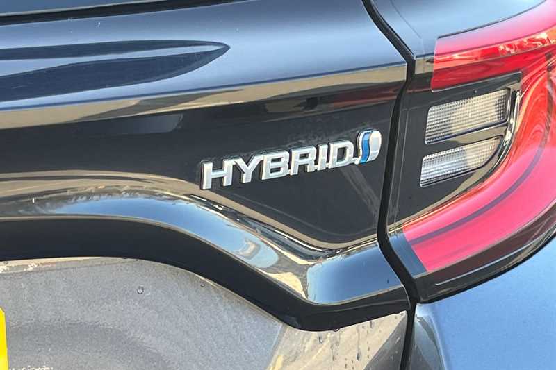 Used Toyota Yaris 2023 for sale - 78138012: Photo 37