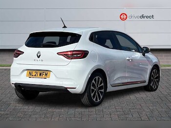 Used Renault Clio 2021 for sale - 78266189: Photo