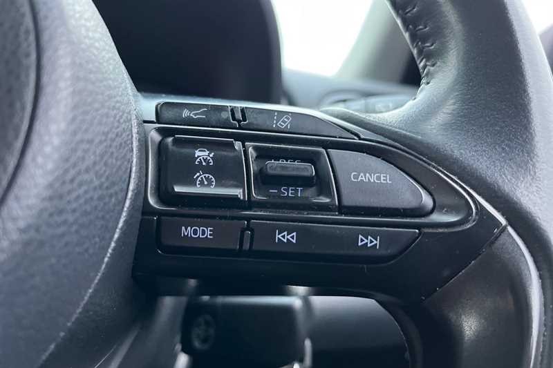 Used Toyota Yaris 2021 for sale - 77886747: Photo 22