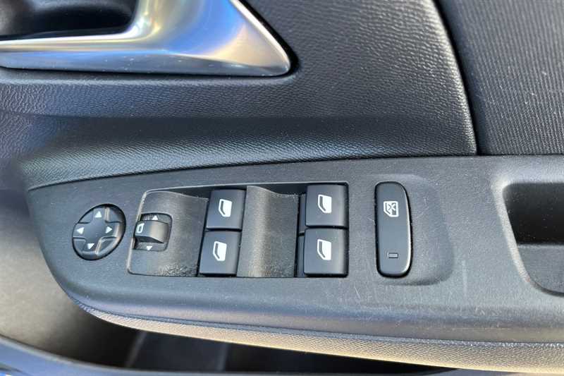 Used Vauxhall Corsa 2021 for sale - 76449162: Photo 16