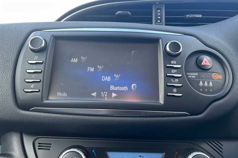 Used Toyota Yaris 2020 for sale - 78208280: Photo 17