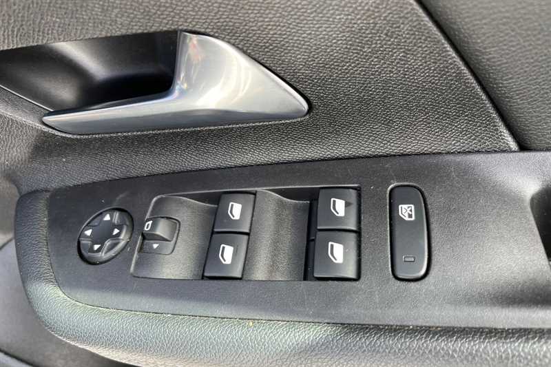 Used Vauxhall Mokka 2023 for sale - 78188455: Photo 16