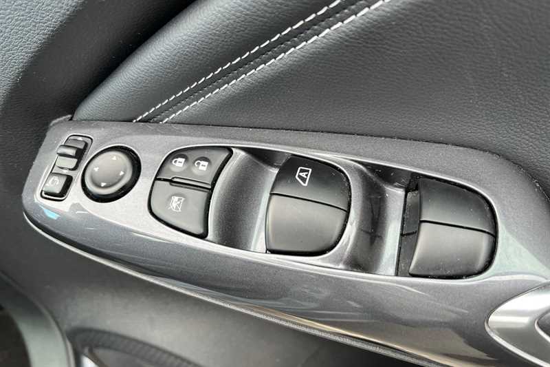 Used Nissan Juke 2023 for sale - 77930370: Photo 16