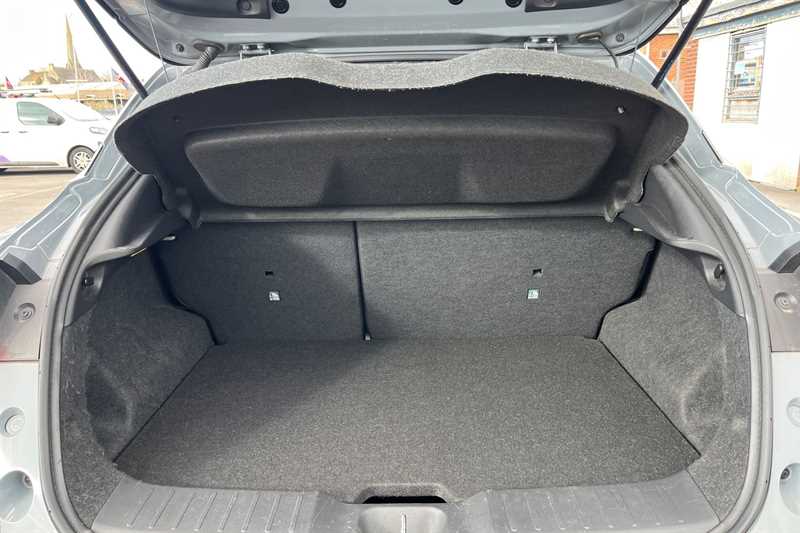 Used Nissan Juke 2023 for sale - 77930370: Photo 25