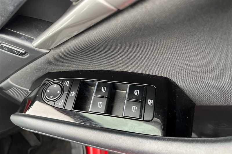 Used Mazda CX-30 2022 for sale - 76140638: Photo 16