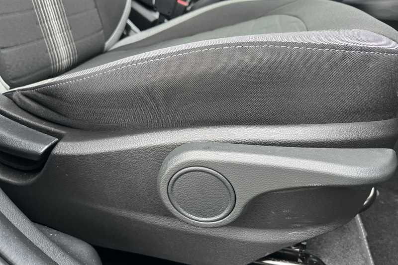 Used Hyundai i10 for sale - 77828107: Photo 26