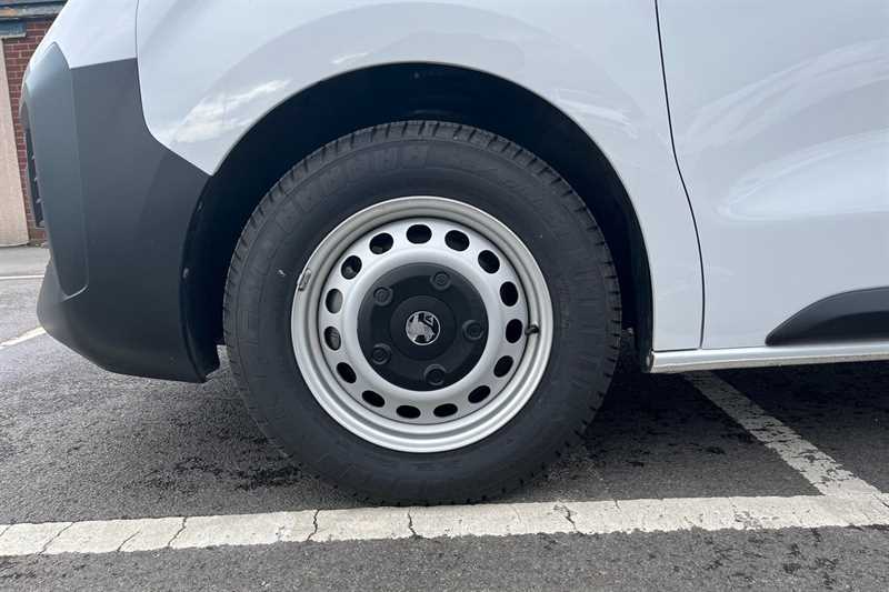 Used Vauxhall Vivaro 2024 for sale - 76489626: Photo 10