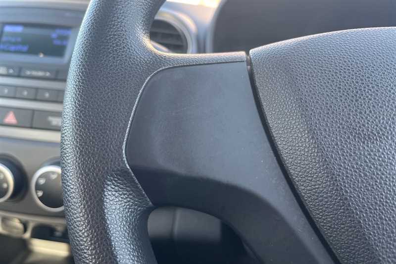 Used Hyundai i10 2018 for sale - 76462593: Photo 21