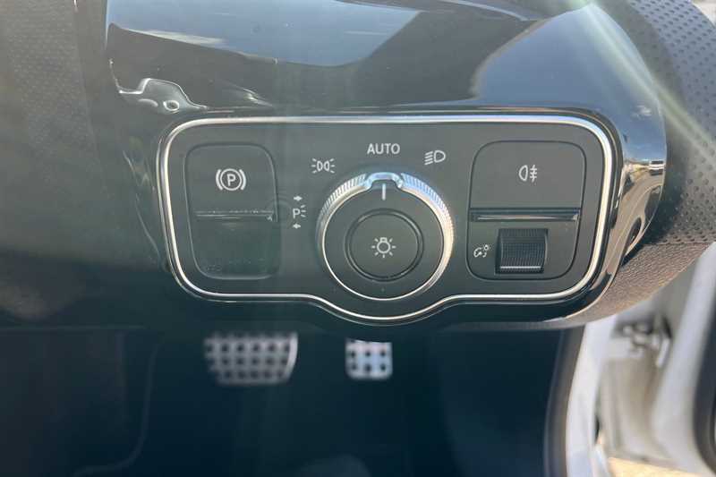 Used Mercedes-Benz A-Class 2019 for sale - 78175453: Photo 36