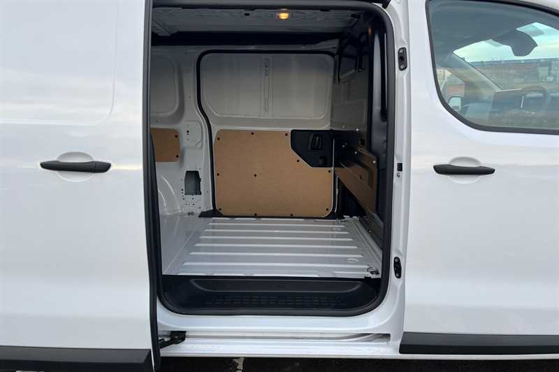 Used Vauxhall Vivaro 2024 for sale - 77309605: Photo 40