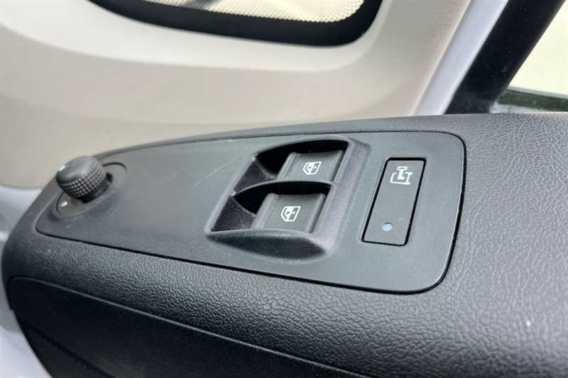 Used Vauxhall Movano 2024 for sale - 76530099: Photo 16