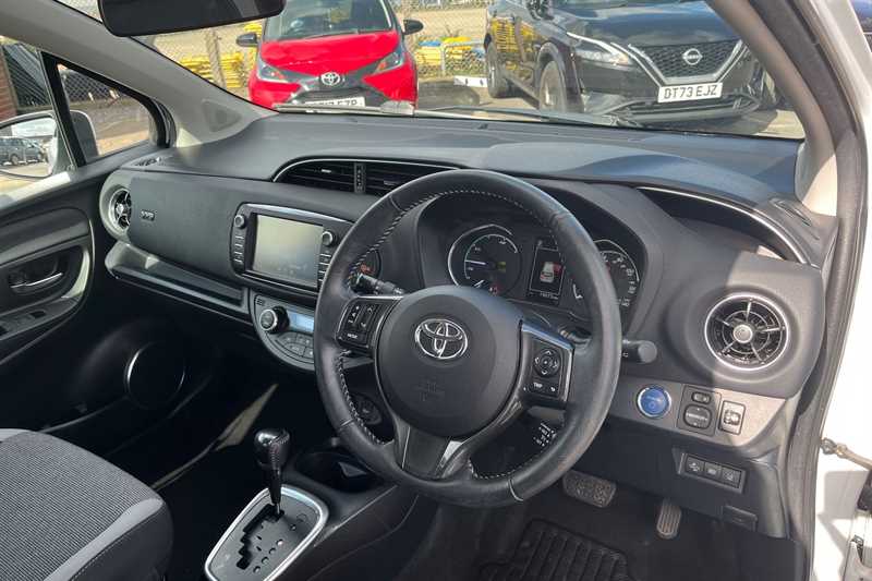 Used Toyota Yaris 2020 for sale - 78217436: Photo 14